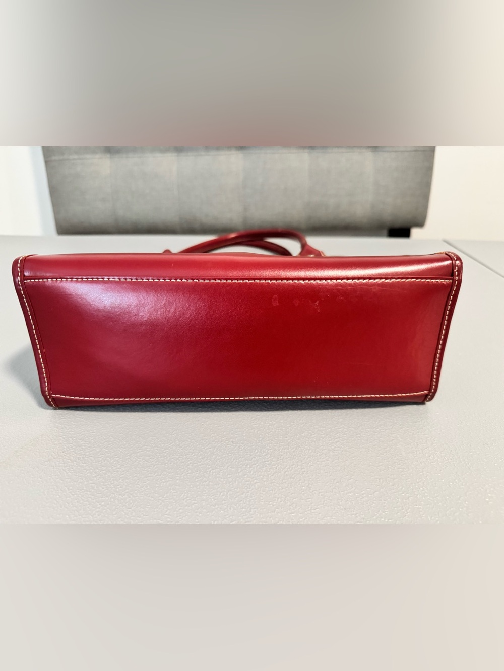 Wilsons Leather Red Patent Tote Shoulder Bag Satchel - Picture 9 of 16